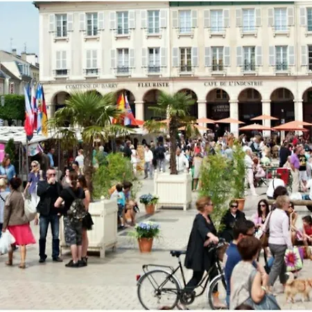 Au Pecq / Saint-germain En Laye. *